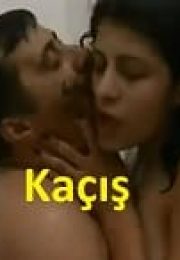 Kaçış Yeşilçam Erotik Filmi izle